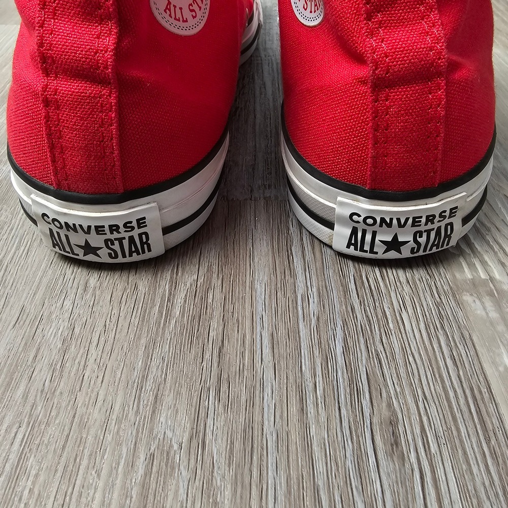 Converse Unisex Chuck Taylor All Star High Top Shoes Men 7 Women 9 Red M9621 - Picture 6 of 13